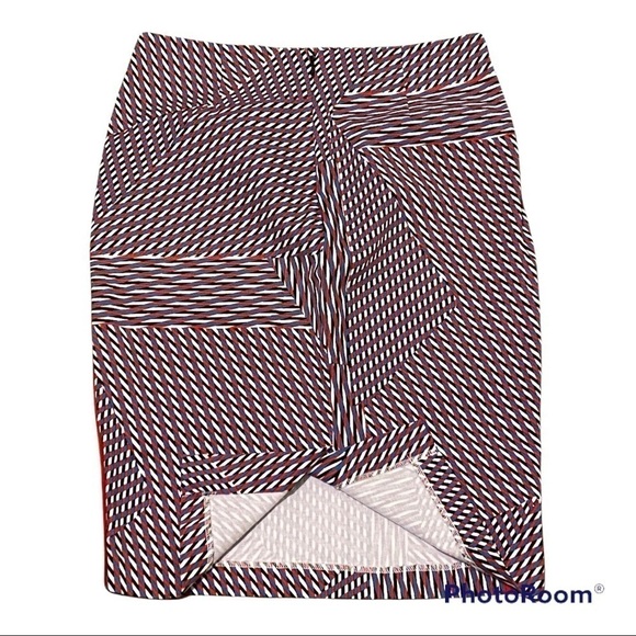 1 State | Red & blue geometric pencil skirt | Small - Picture 3 of 12